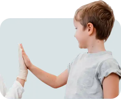 bambino-alleato-dentista-sorridente-roma